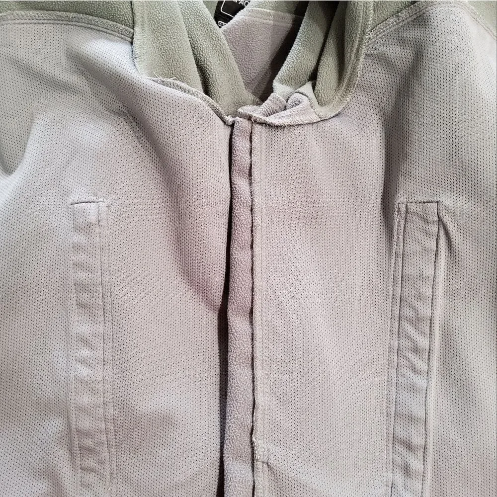 The North Face gray silver